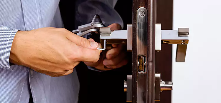 Commercial Door Lock Repair St. Petersburg