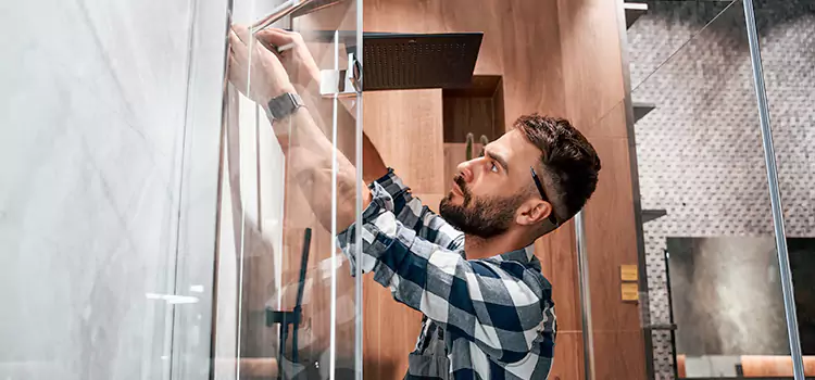 Replace Shower Doors with Frameless St. Petersburg
