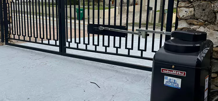 Seamless Installation and Support for Your New Gate in St. Petersburg, FL