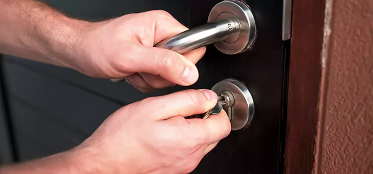 Door Closer Repair & Installation St. Petersburg